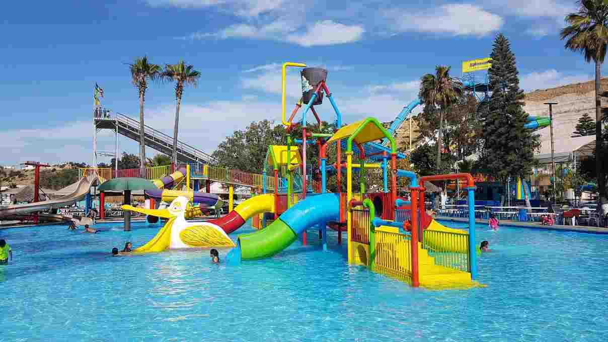 The most important activities you could do when visiting the water park El Vergel in Tijuana Mexico: