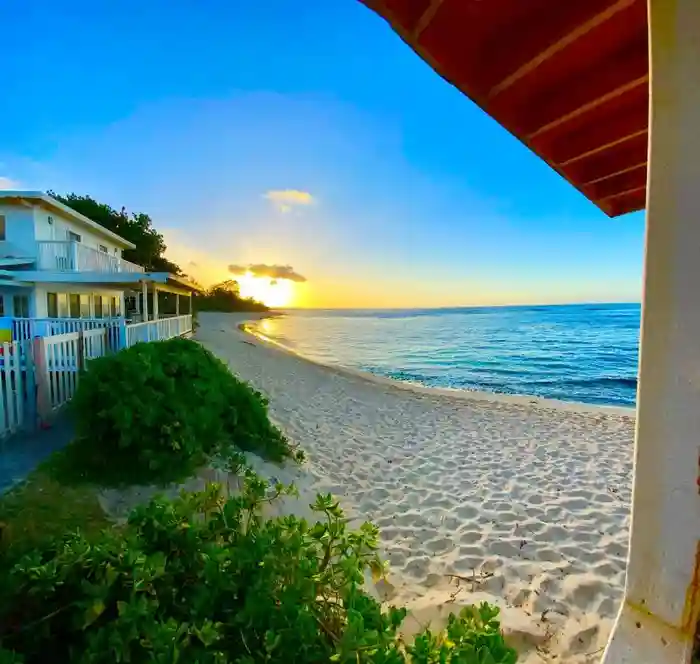 mokuleia beach park, mokuleia beach house, mokuleia beach cabins,